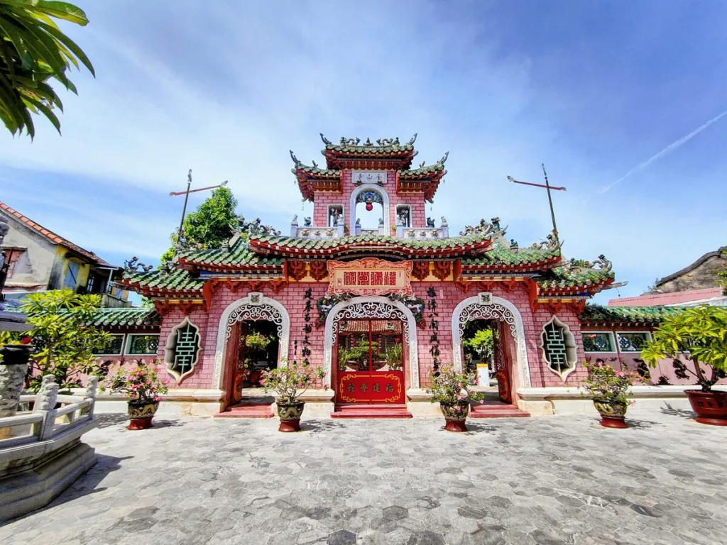 Vietnam travel and transfer service photo 11